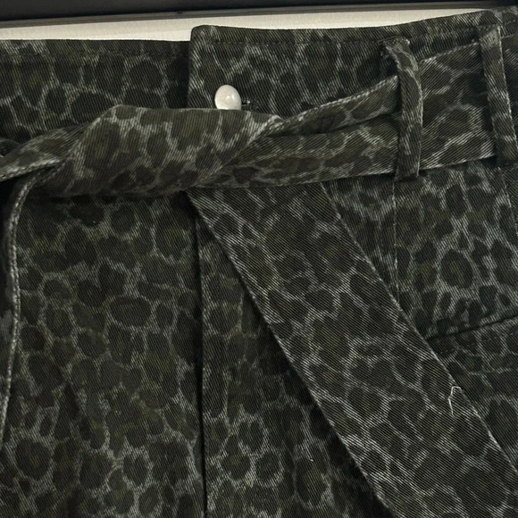MARISSA WEBB GREEN LEOPARD PRINT BELTED DENIM SKIRT - Picture 6 of 11